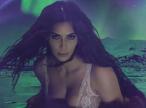 Քիմ Քարդաշյանը՝ տիեզերական թեմայով նոր ֆոտոսեսիայում (ֆոտոշարք)