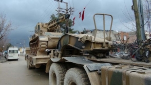 Թուրքիայի զինուժը շարունակում է զինտեխնիկա կուտակել թուրք-սիրիական սահմանին