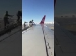 «Turkish Airlines»-ի ինքնաթիռը փորձել են ձեռքով լվանալ, բայց չի ստացվել