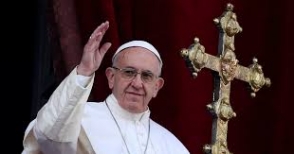 Папа римский обратился к «попугаям»
