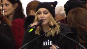 Техасское радио запретило песни Мадонны из-за ее критики в адрес Трампа