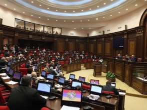 14-го февраля состоится внеочередное заседание парламента Армении