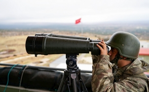 СМИ назвали виновника авиаудара по турецким войскам в Сирии