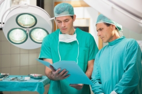 Պատահական չէ, որ վիրաբույժերը միայն կանաչ և կապույտ համազգեստ են կրում