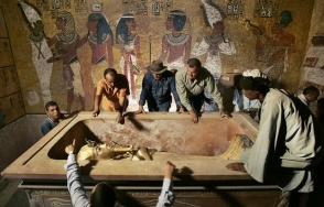 Археологи будут искать тайные комнаты в гробнице Тутанхамона