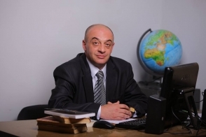 Հարցազրույց Վանաձորում առաջադրված թեկնածու Վահան Ղույումչյանի հետ