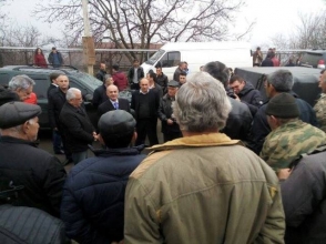 Члены альянса ОРО встретились с жителями Вазашена (фото)