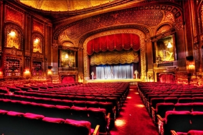 Թատրոնի համաշխարհային օրն է