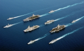 Авианосная группа США войдет в Японское море до конца апреля