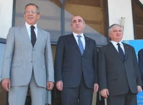 Մոսկվայում կկայանա Լավրովի, Նալբանդյանի և Մամեդյարովի եռակողմ հանդիպումը