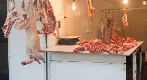 Ինչ-որ անձինք փորձում են պարտադրել պայմանագրեր կնքել