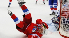 Путин вышел на лед в гала-матче Ночной хоккейной лиги