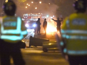 В Лондоне демонстранты столкнулись с полицией: есть пострадавшие