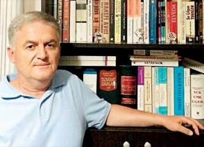 Ահմեթ Զեքի Ուչոք.