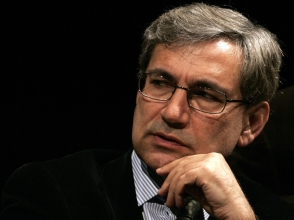 Օրհան Փամուք.