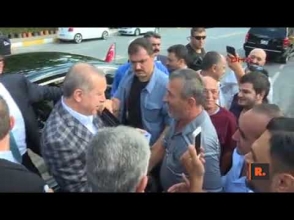 Эрдоган забрал у таксиста пачку сигарет и потребовал бросить курить