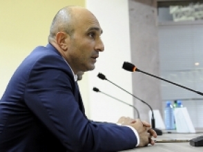 Արթուր Պետրոսյան․