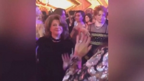 Рита Саргсян тоже танцевала на свадьбе сына Самвела Карапетяна