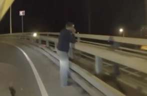 Մահացու քայլից մեկ վայրկյան առաջ. ինքնասպանության փորձ (տեսանյութ)