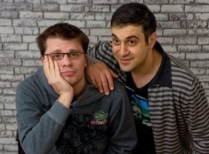 Гарик Мартиросян и Гарик Харламов в «Comedy Club» спели песню о Ереване
