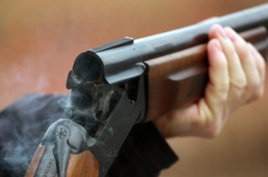 Նոր Նորքում 27-ամյա Սեյրանն իր բնակարանից կրակոցներ է արձակել