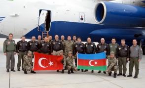 Թուրքիայի ռազմաօդային ուժերի հրամանատարն այցելել է Ադրբեջան