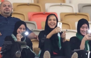 Սաուդյան Արաբիայում առաջին անգամ կանայք գնացել են ֆուտբոլային խաղ դիտելու