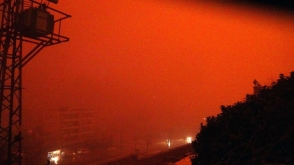 Թուրքիայի երկու նահանգները ծածկվել են կարմիր փոշու ամպերով (լուսանկար)