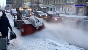 «Դարի ձյունը»․ Մոսկվայում պայքարում են առատ տեղումների հետևանքների դեմ․ կա մեկ զոհ (տեսանյութ)