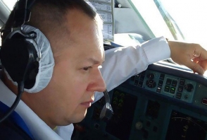 Կործանված օդաչուի հայրն ուզում է վերջին անգամ լսել որդու` Սերգեյ Ղամբարյանի ձայնը