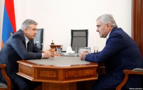 Հանդիպել են Կարեն Կարապետյանը և Սամվել Կարապետյանը