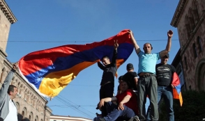 Ամերիկացի փորձագետների գնահատականը Հայաստանի թավշյա հեղափոխության մասին (տեսանյութ)