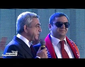 Հեղափոխության կադրային բանկը համալրվեց ևս մեկով, որը ՀՀԿ-ի նախընտրական երգերն է գրել (տեսանյութ)