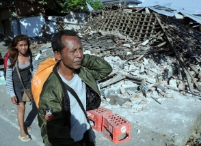 Ինդոնեզիայում երկրաշարժի զոհերի թիվը հասել է ավելի քան 1,2 հազարի (տեսանյութ)