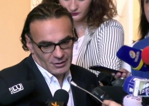 Главный советник премьера: «Внеочередные выборы абсолютно не связаны с инвесторами» (видео)