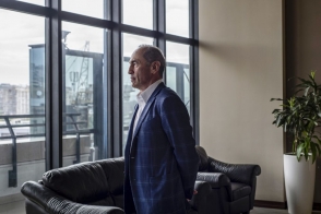 Роберт Кочарян