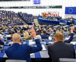 Европарламент призвал усилить антироссийские санкции из-за Азовского моря