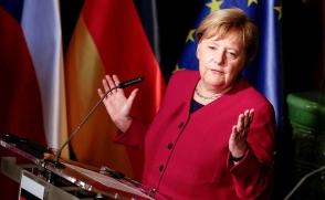 Меркель решила отказаться от поста председателя партии