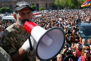 Армения: между революцией и сменой власти