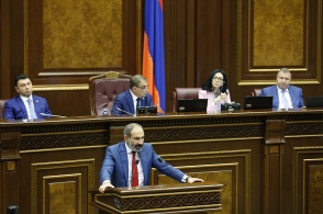 «Finita la commedia»: рейтингово «кинутые»