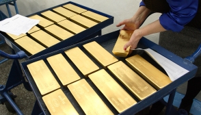 Банк России приобрел рекордное количество золота
