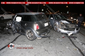 Դավիթաշենի կամրջի վրա բախվել են Opel, Volkswagen, Mini Cooper մակնիշի ավտոմեքենաները