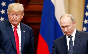 «Коммерсантъ» назвал причину срыва полноценной встречи Путина и Трампа