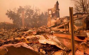 Пожар «Camp Fire» в Калифорнии стал самым разрушительным в истории штата (видео)