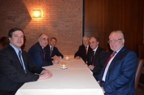 Միլանում մեկնարկել է Հայաստանի և Ադրբեջանի ԱԳ նախարարների հանդիպումը