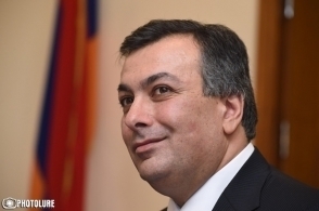 Из РПА вышел также Армен Амирян