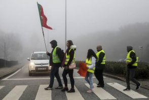 В Португалии начались протесты движения «желтых жилетов»