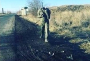 Неизвестные обезглавили статую Никола Пашиняна (фото)