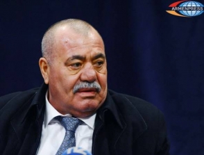 Граждане, протестующие против освобождения Манвела Григоряна под залог, проводят акцию у Генпрокуратуры РА