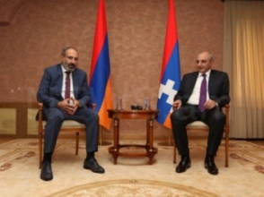 В Ереване прошла встреча Бако Саакяна и Никола Пашиняна